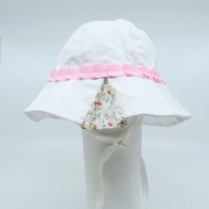 Prenatal Girls White Sun Hat size: 0-3 Months
